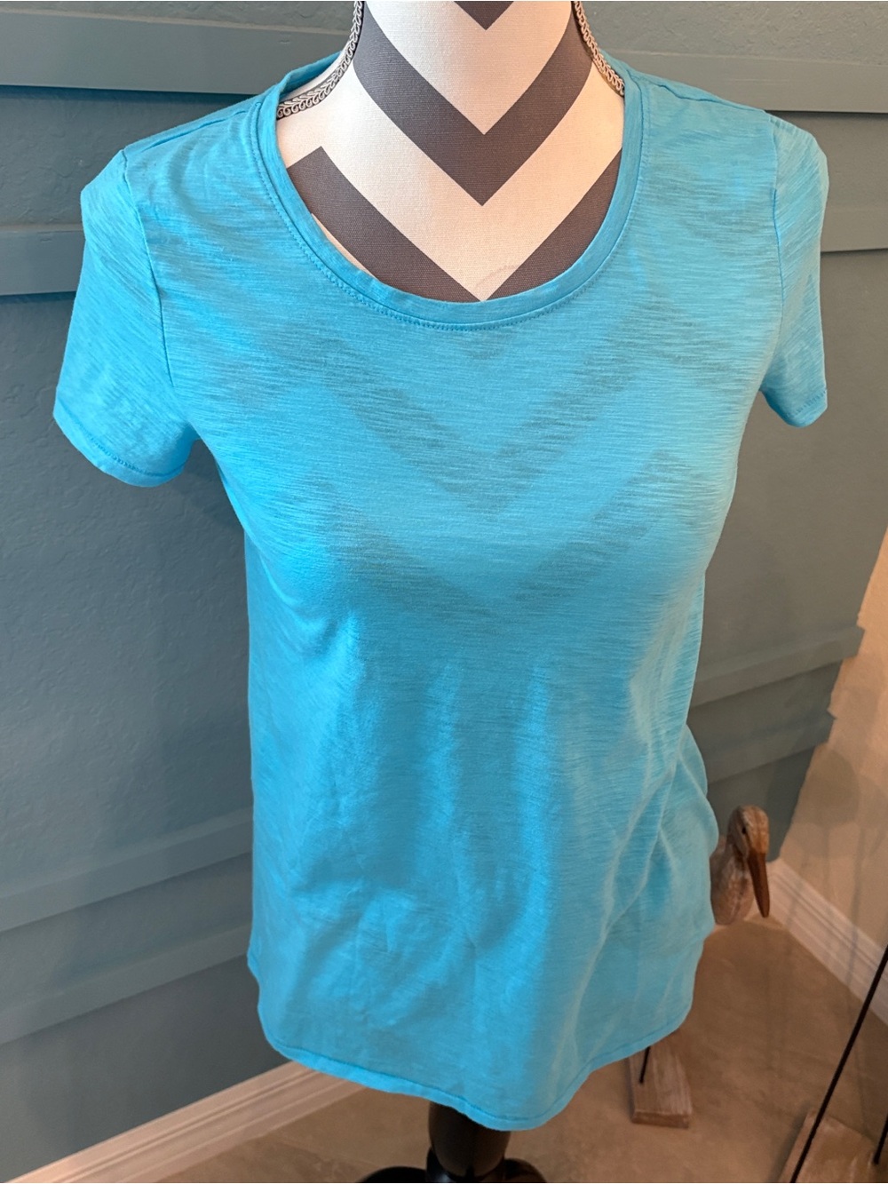 Lilly Pulitzer Shirt Womens S Blue Crew Neck Short Sleeve Tee Top Ladies NWOT